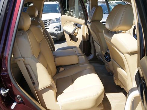 Used 2009 Acura MDX w/ Technology Package AWD/4WD image 14