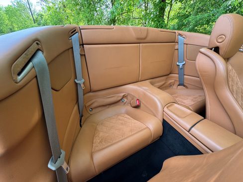 Used 2011 Ferrari California RWD image 54