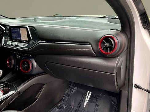 Used 2019 Chevrolet Blazer RS AWD/4WD image 25