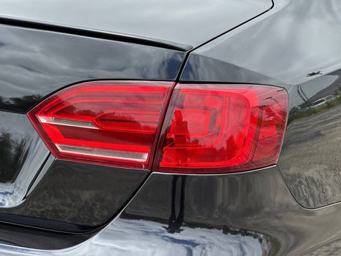 Used 2014 Volkswagen Jetta GLI Edition 30 FWD image 26