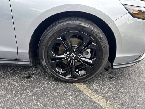 Certified 2025 Honda Accord SE image 14