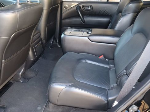 Used 2022 Nissan Armada SL w/ Midnight Edition Package RWD image 6