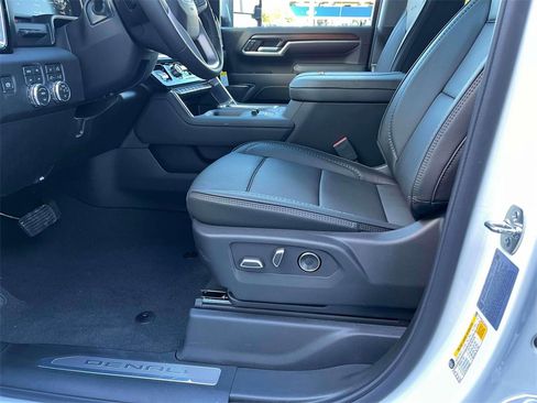 New 2026 GMC Sierra 2500 Denali image 21