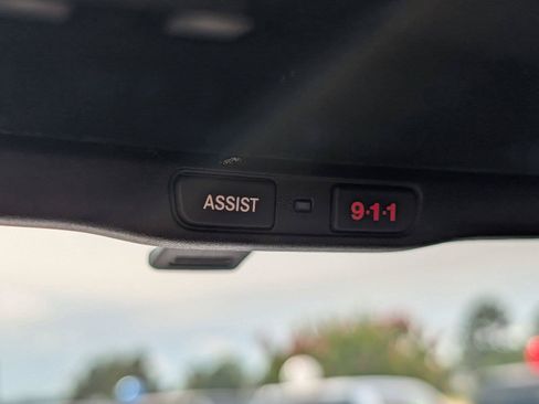Used 2016 RAM 1500 Rebel AWD/4WD image 28