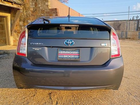 Used 2013 Toyota Prius Three w/ Solar Roof Pkg FWD image 10