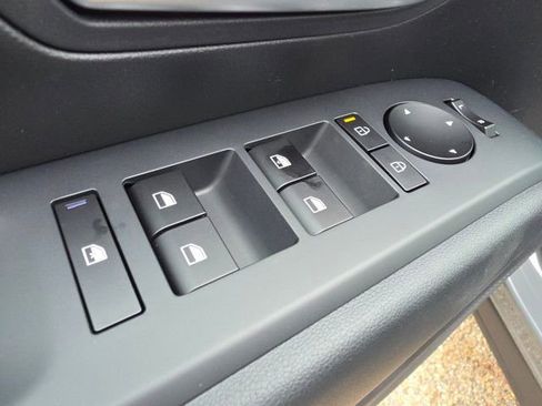 Certified 2025 Hyundai Santa Cruz SE image 21