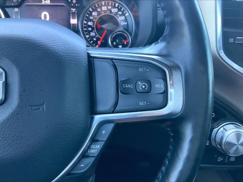 Used 2019 RAM 1500 Laramie AWD/4WD image 25