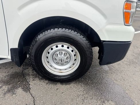 Used 2019 Nissan NV 3500 S image 16