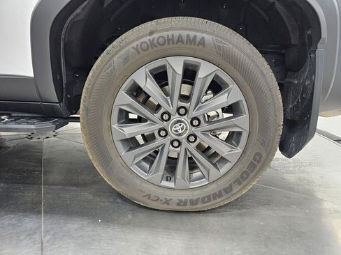 Used 2025 Toyota Land Cruiser w/ Premium Package AWD/4WD image 10