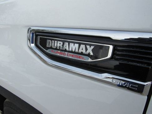 Used 2023 GMC Sierra 1500 SLE image 10