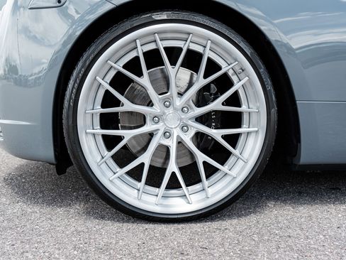 Used 2020 Rolls-Royce Dawn RWD image 6