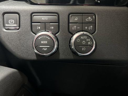 New 2026 GMC Sierra 1500 Elevation w/ Elevation Premium Package image 18