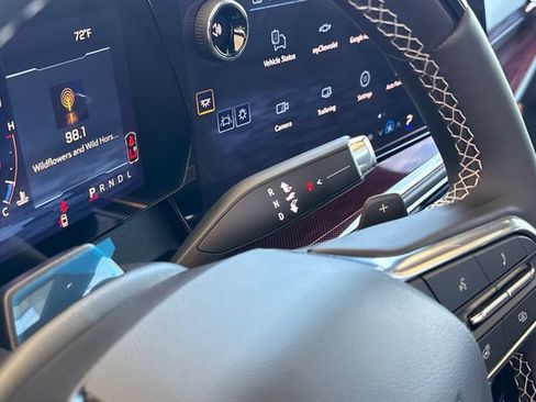 New 2026 Chevrolet Traverse Z71 w/ Enhanced Driving Package AWD/4WD image 27