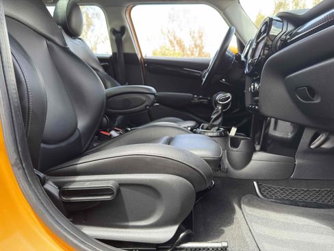 Used 2015 MINI Cooper S FWD image 81
