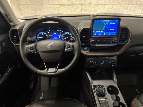 Used 2024 Ford Bronco Sport Outer Banks w/ Tech Package AWD/4WD image 5
