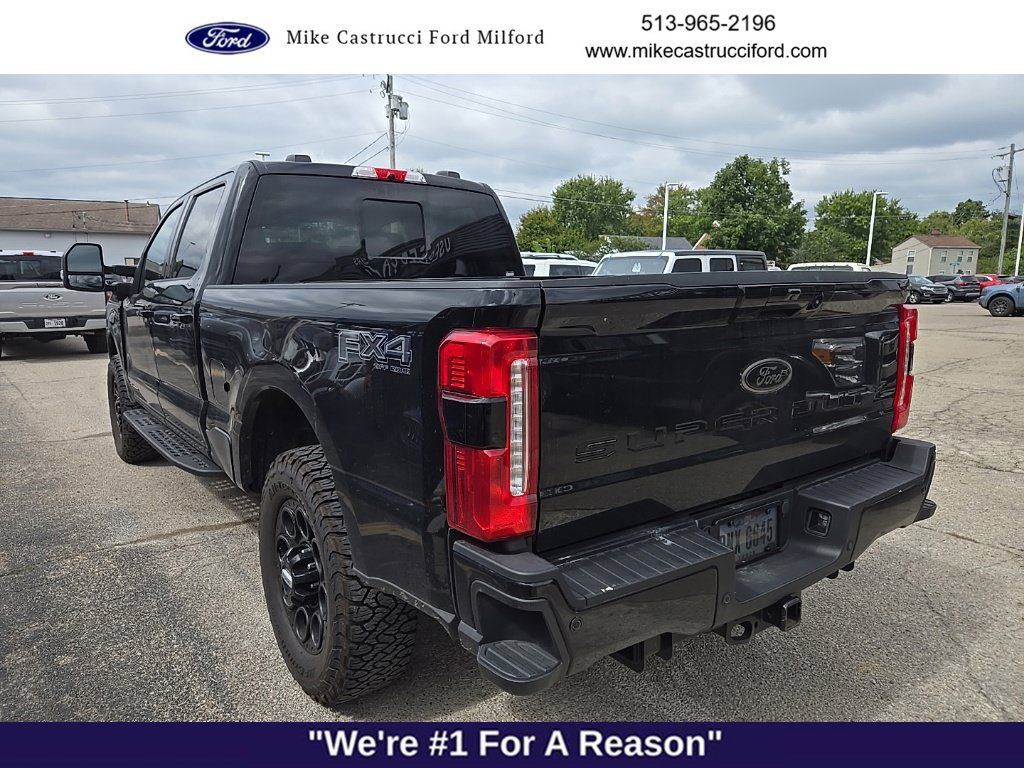 Used 2025 Ford F350 Lariat w/ Lariat Ultimate Package AWD/4WD image 6
