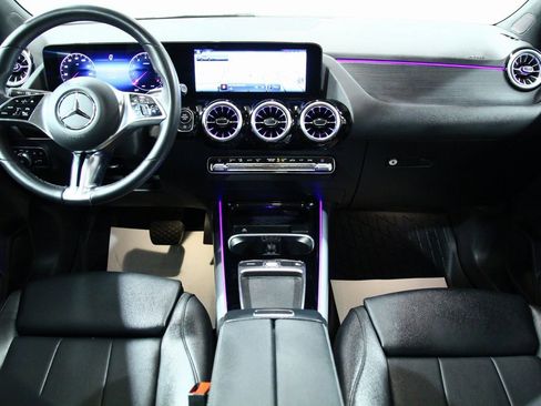 Used 2025 Mercedes-Benz GLA 250 GLA 250 image 4