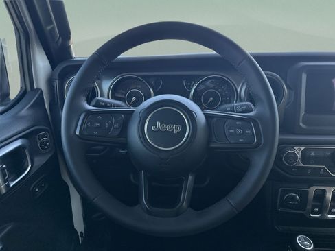Certified 2023 Jeep Wrangler Sport AWD/4WD image 28