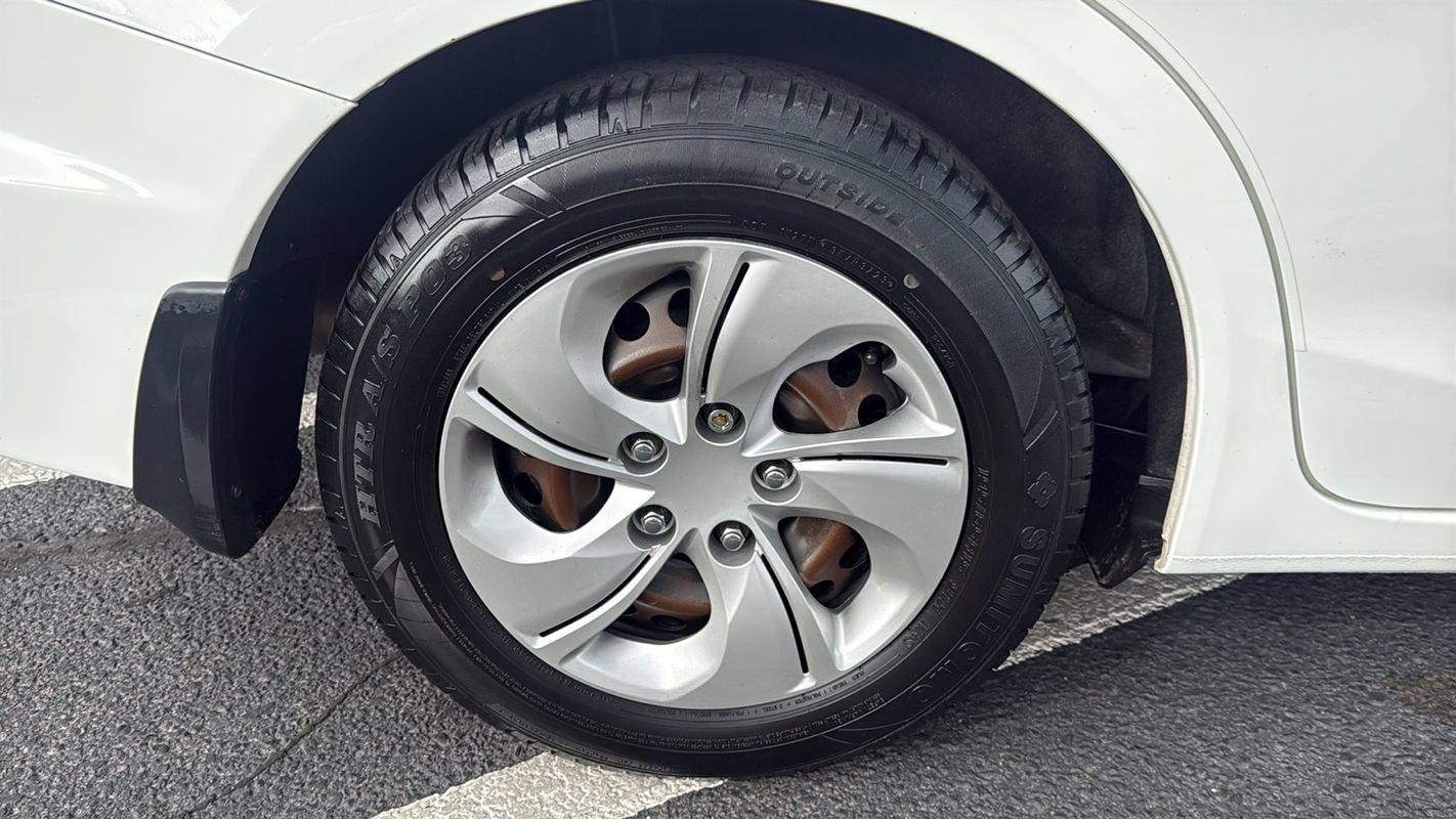 Used 2014 Honda Civic LX image 14