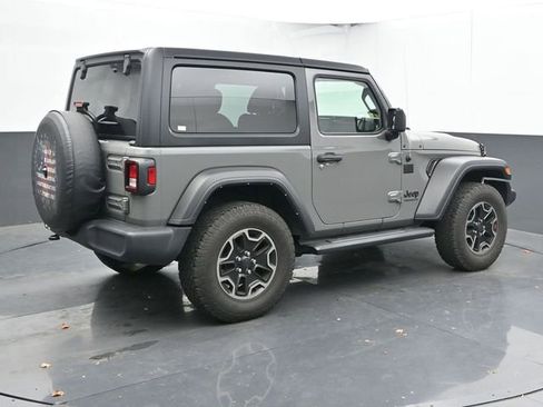Used 2022 Jeep Wrangler Sport image 11