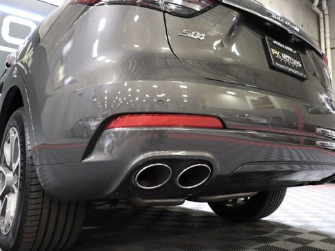 Used 2021 Maserati Levante S AWD/4WD image 80