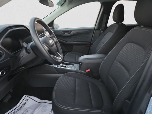 Used 2025 Ford Escape Active image 10