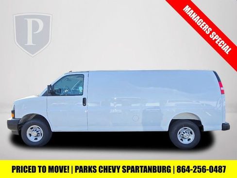 New 2025 Chevrolet Express 2500 Work Van w/ Driver Convenience Package image 10