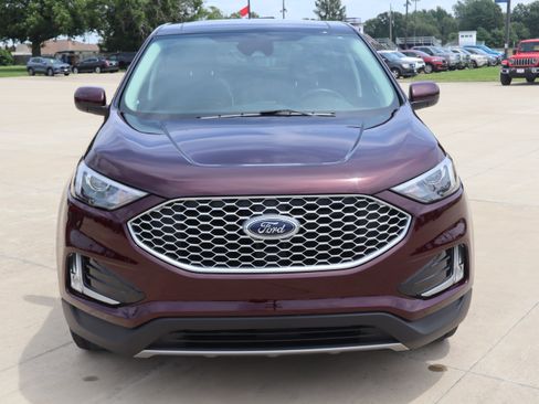 Used 2024 Ford Edge SEL w/ Convenience Package AWD/4WD image 2