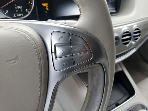 Used 2015 Mercedes-Benz S 550 Sedan image 28