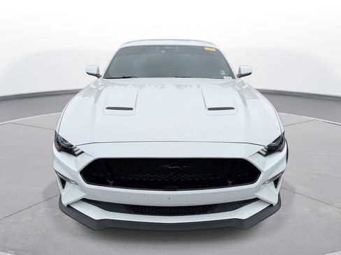 Used 2021 Ford Mustang GT Premium w/ GT Performance Package RWD image 3