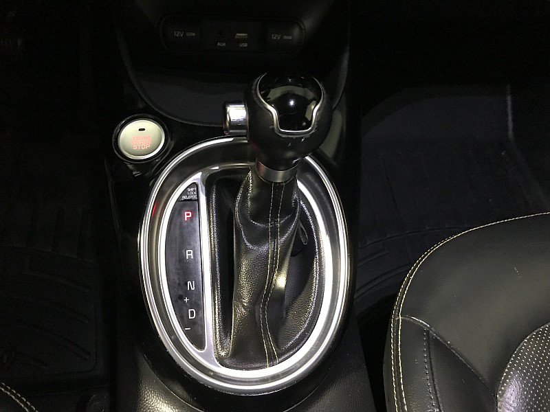 Used 2016 Kia Soul + w/ Primo Package FWD image 10