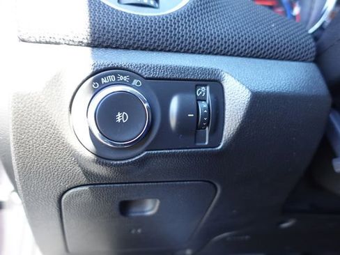 Used 2016 Chevrolet Cruze LT w/ Sun And Sound Package image 16