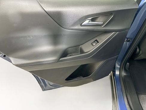 Used 2025 Chevrolet Equinox LT FWD image 25