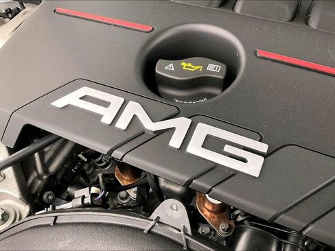 New 2026 Mercedes-Benz GLB 35 AMG 4MATIC image 17