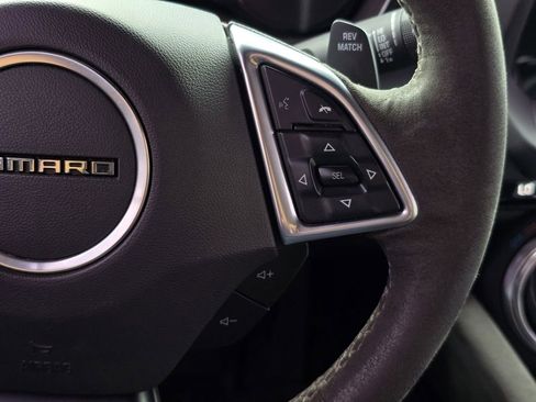 Certified 2022 Chevrolet Camaro SS RWD image 29