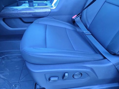 New 2026 Chevrolet Silverado 1500 LTZ w/ LTZ Premium Package image 16