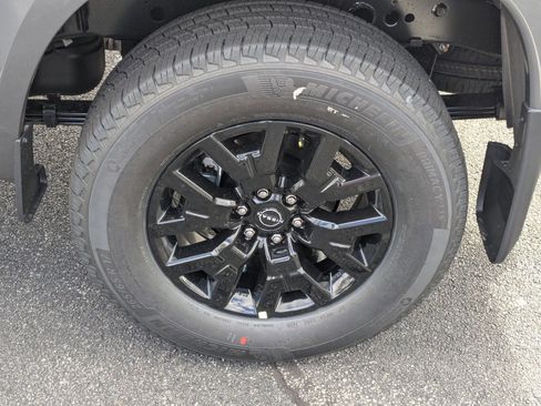 New 2026 Nissan Frontier SV w/ SV Convenience Package image 10