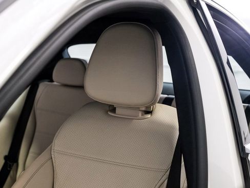 Used 2022 Mercedes-Benz C 300 C 300 image 35