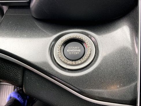 Used 2022 Jeep Grand Cherokee Altitude AWD/4WD image 47