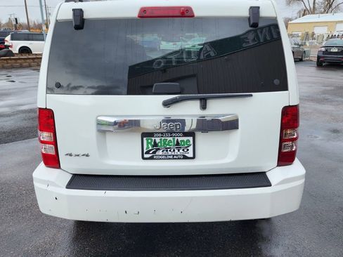 Used 2012 Jeep Liberty Sport image 5