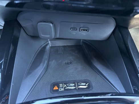 New 2026 Chevrolet Trax LT w/ Sunroof Package image 18