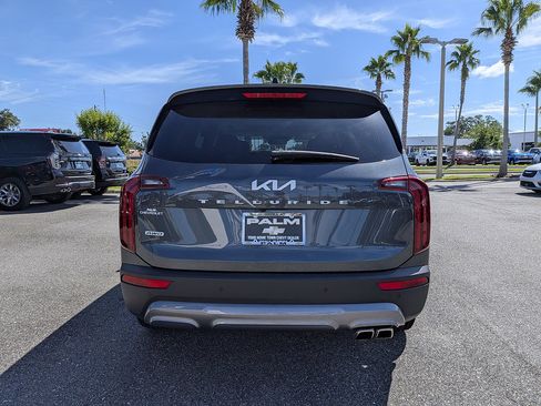 Used 2022 Kia Telluride S AWD/4WD image 4