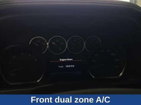 Used 2022 Chevrolet Silverado 3500 LTZ image 25