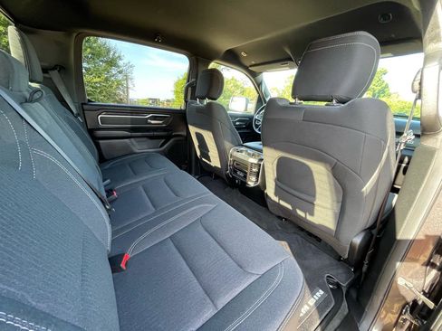 Used 2021 RAM 1500 Big Horn AWD/4WD image 14