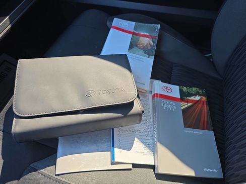 Used 2015 Toyota Tundra SR5 w/ TRD Off Road Package image 51