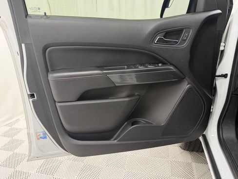 Used 2018 GMC Canyon All Terrain w/ Trailering Package image 31