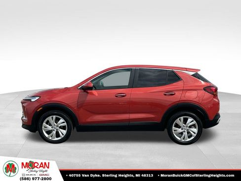 Certified 2024 Buick Encore GX Preferred FWD image 2