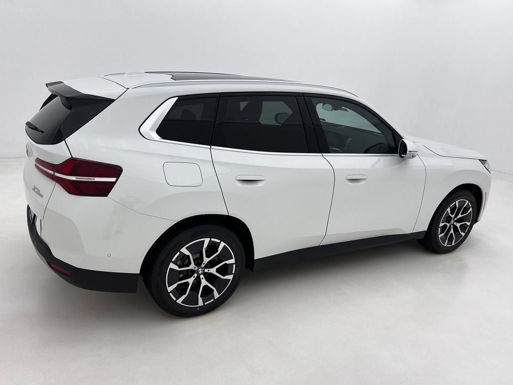 Used 2026 BMW X3 xDrive30i w/ Premium Package AWD/4WD image 4