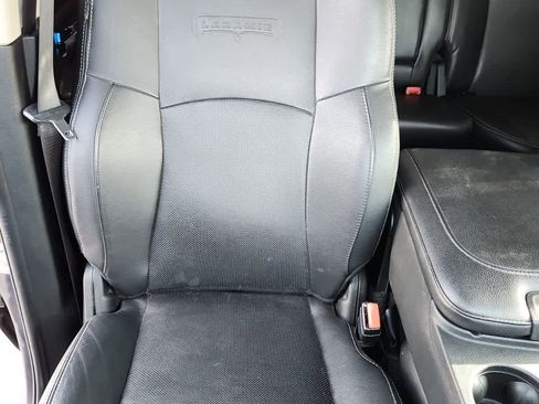 Certified 2016 RAM 1500 Laramie w/ Convenience Group image 17