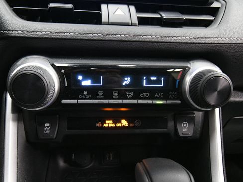 Certified 2023 Toyota RAV4 LE image 15